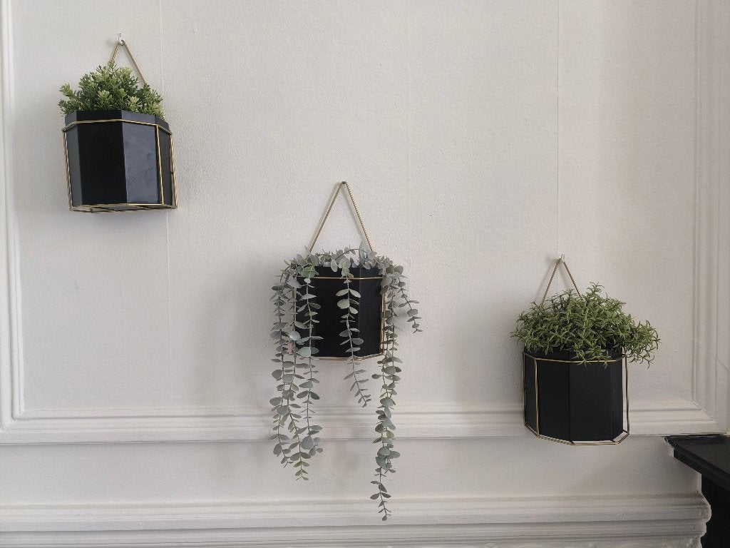3 pots de fleurs muraux avec plantes artificielles, Maison & Meubles, Accessoires pour la Maison | Plantes & Fleurs artificielles