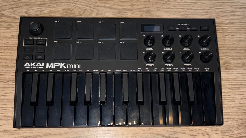 Akai Professional MPK Mini MK3, Muziek en Instrumenten, Ophalen, Zo goed als nieuw