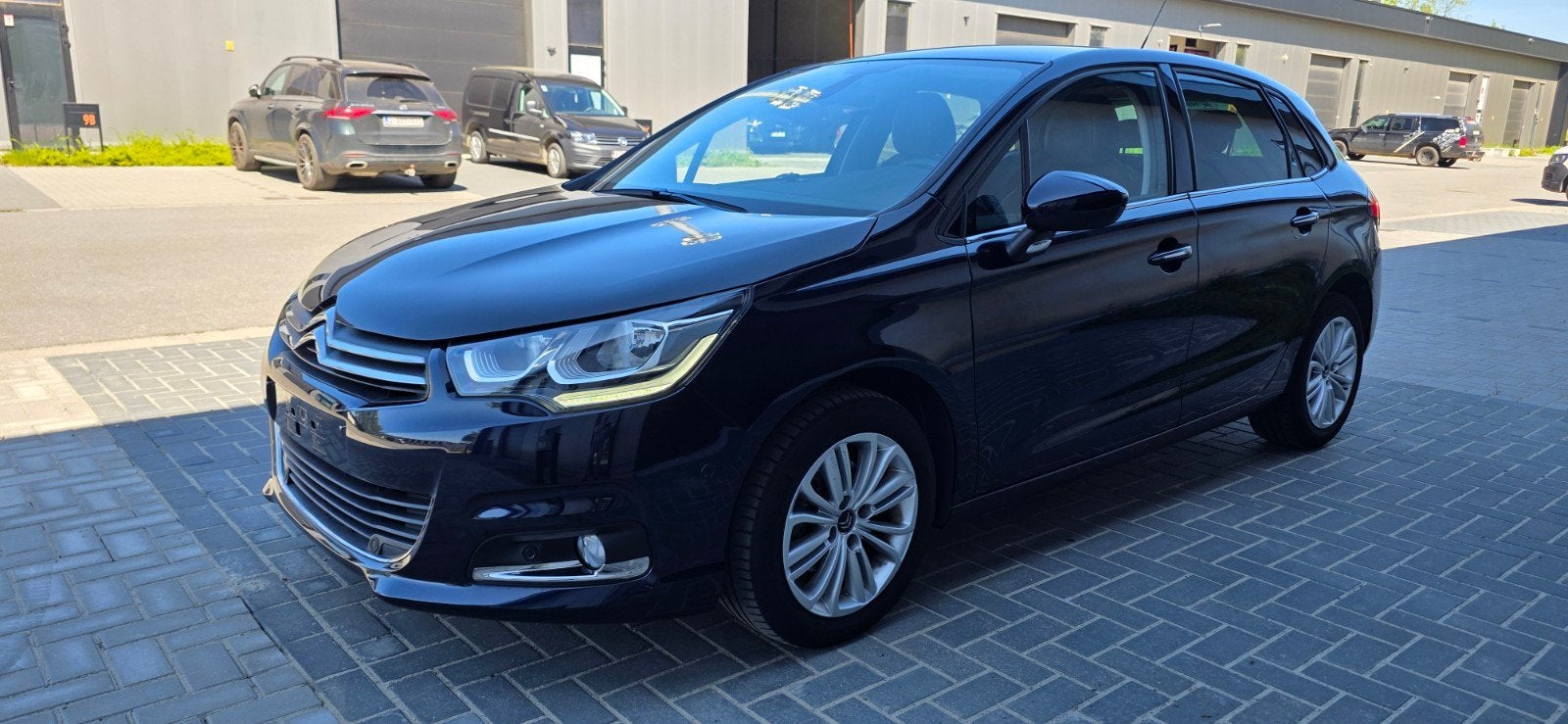 Citroen C4 1.2 Benzine 75d.km., Autos, Citroën, Achat, Euro 6, Berline, Capteur de lumière