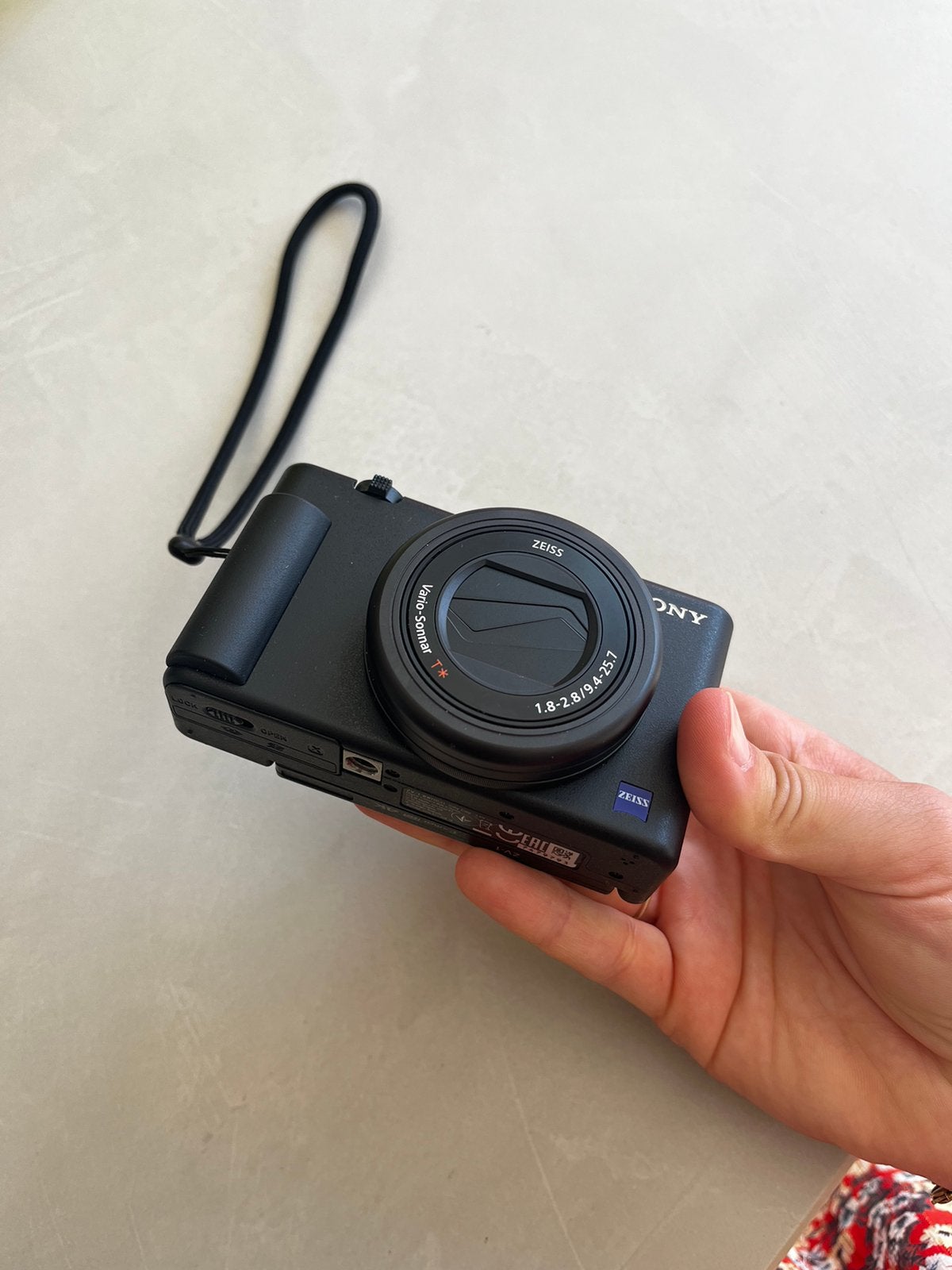 Compact camera Sony ZV-1, Audio, Tv en Foto, Fotocamera's Analoog, Ophalen, Zo goed als nieuw, Compact