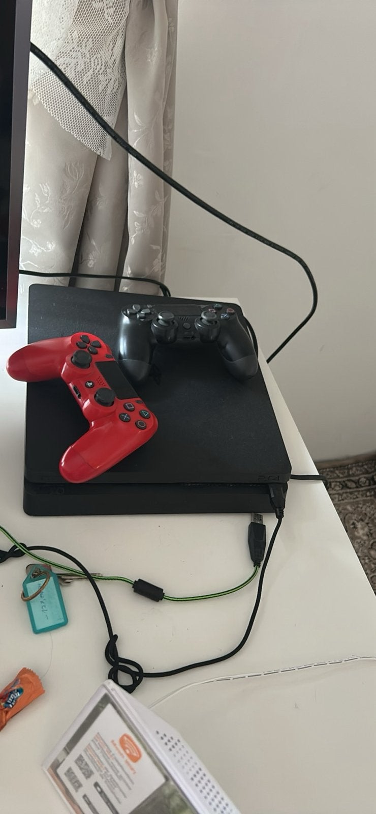 Ps4 slim + manette, Avec disque dur, Enlèvement ou Envoi, Avec 1 manette, Utilisé