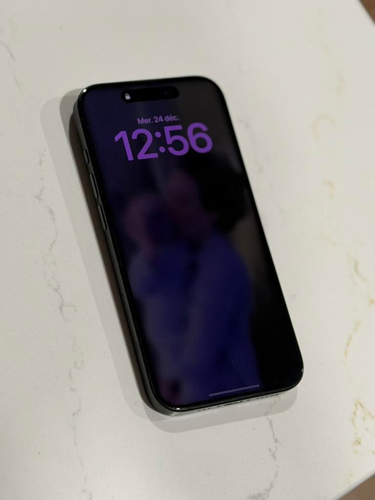 Iphone 15 Pro zwart 128Gb in perfecte staat, Ophalen of Verzenden, Zo goed als nieuw