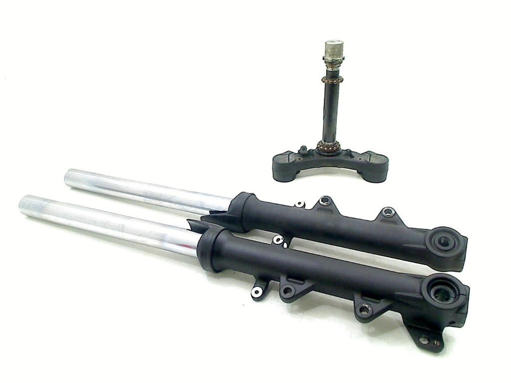 FOURCHE AVANT COMPLET Yamaha, Motos, Dhr. S. di Majo, Utilisé, Info@cama-motorparts.nl, P.J. Troelstraweg 8 8
3144 CX  MAASSLUIS, NL