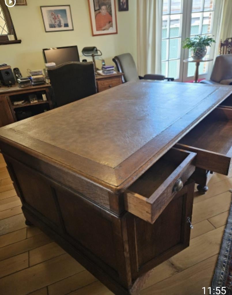 Antieke bureau, Ophalen