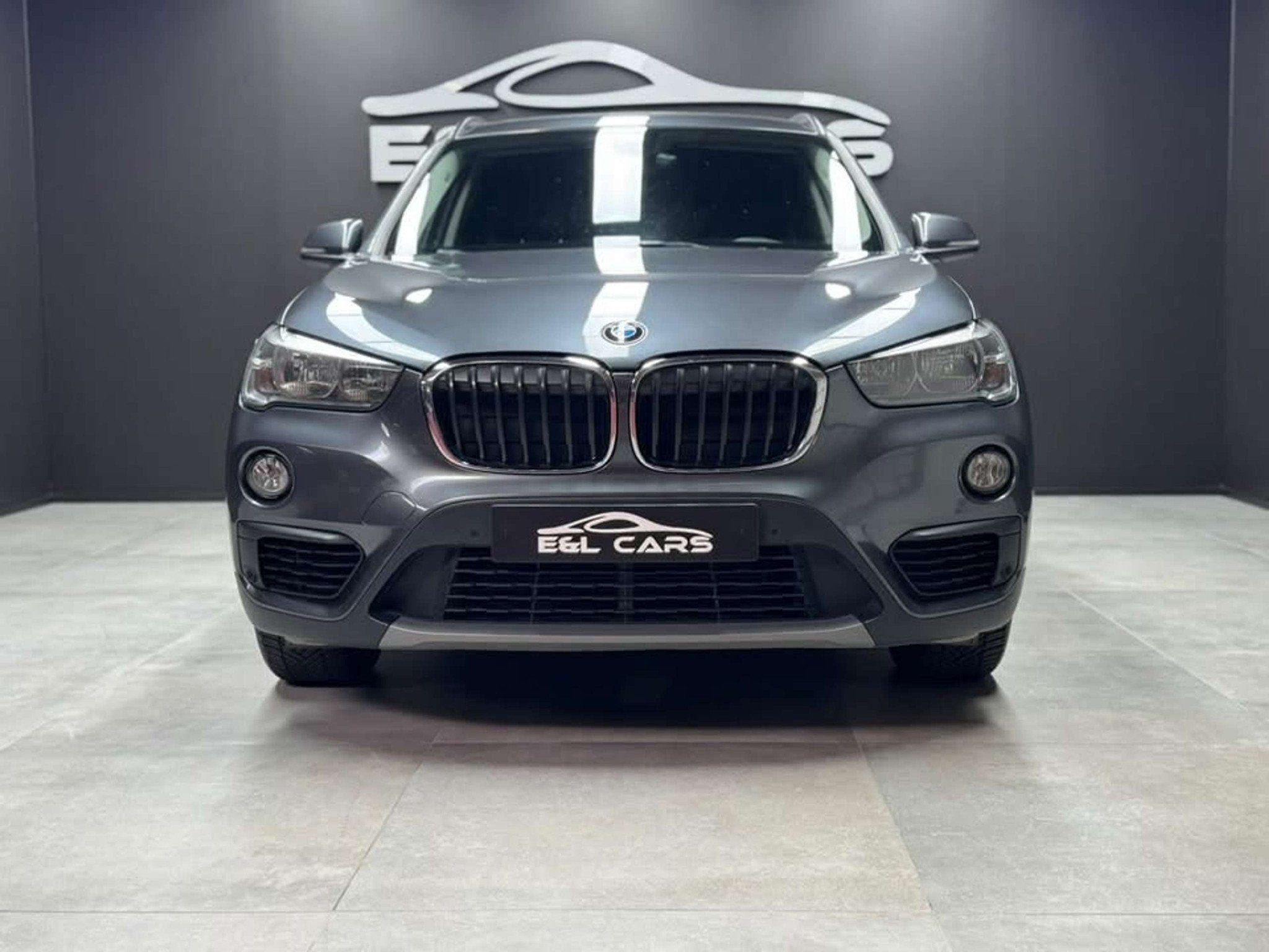 BMW X1 X1 1.5 dA sDrive16 *12 mois de garantie*, Autos, Argent ou Gris, Achat, Euro 6, Entreprise