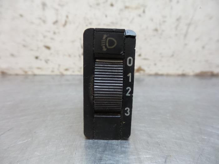 Commutateur phare hauteur réglable d'un Mercedes 200 - 500, 3 mois de garantie, Utilisé, -, -