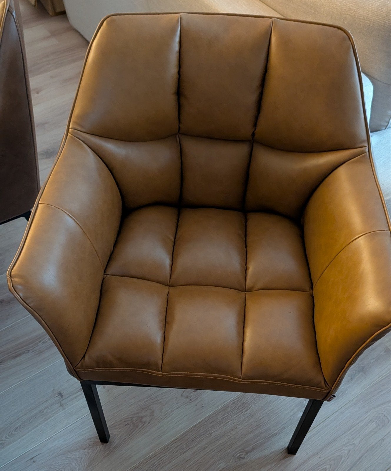 Chaises Kare design (4 pièces), Huis en Inrichting, Ophalen