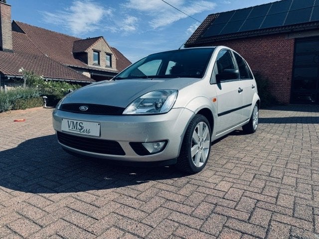Ford Fiesta 1.4 Essence * Garantie * Airco *, 144 g/km, Argent ou Gris, Entreprise, Garantie prolongée
