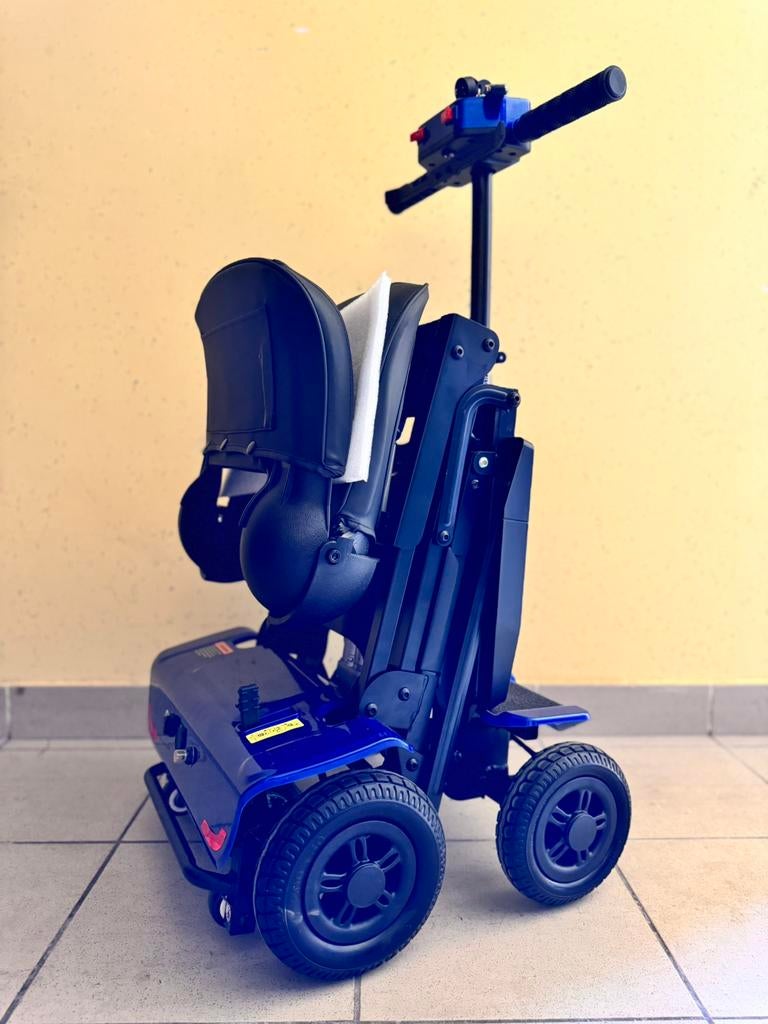 Voiturette pliable automatiquement | Scootmobiel ( Neuf ), Enlèvement ou Envoi, Neuf, Fauteuil roulant électrique