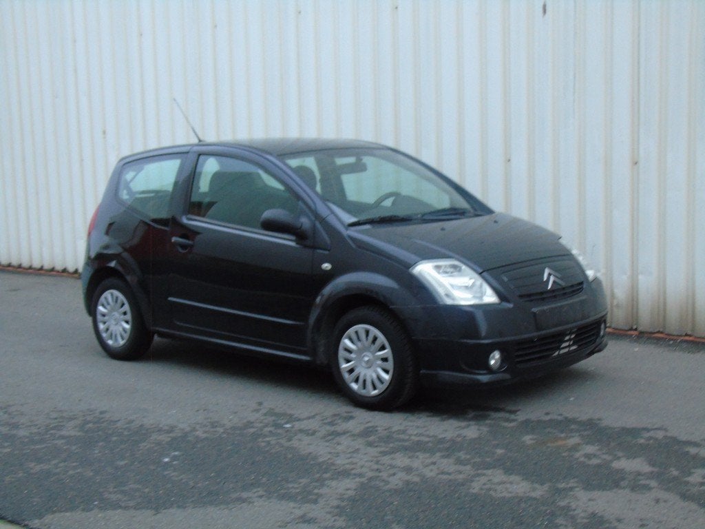 Citroën C2 Benzine. Met ongevalschade., Auto's, Citroën, Voorwielaandrijving, 4 zetels, Stof, Zwart