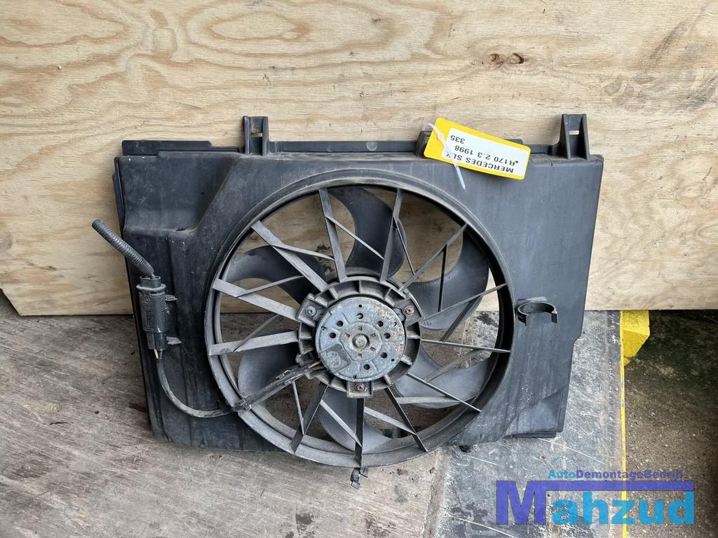 MERCEDES SLK R170 CLK W208 2.0 Koelvin 1996-2004, Mercedes-Benz AG, Mercedes-Benz, Utilisé, Mercedesstrasse 120
70372  Stuttgart, DE