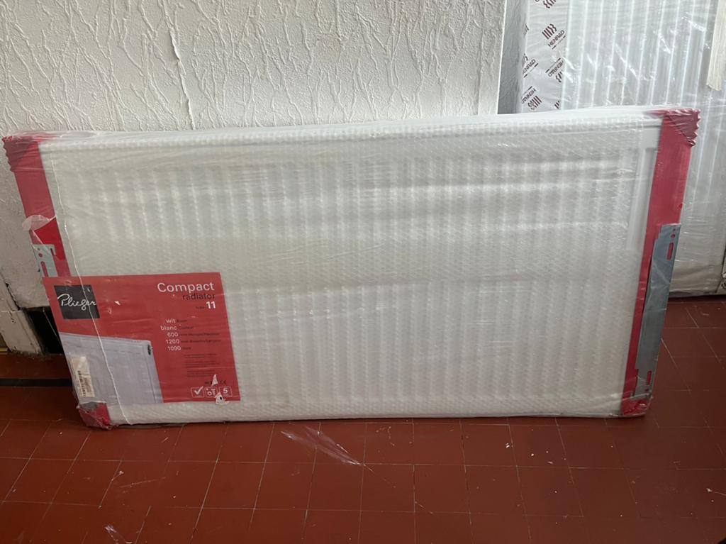 Radiateur de salle de bain Plieger 600x1200/11 Nouveau, Bricolage & Construction, Enlèvement, Radiateur, 30 à 80 cm, 60 à 150 cm