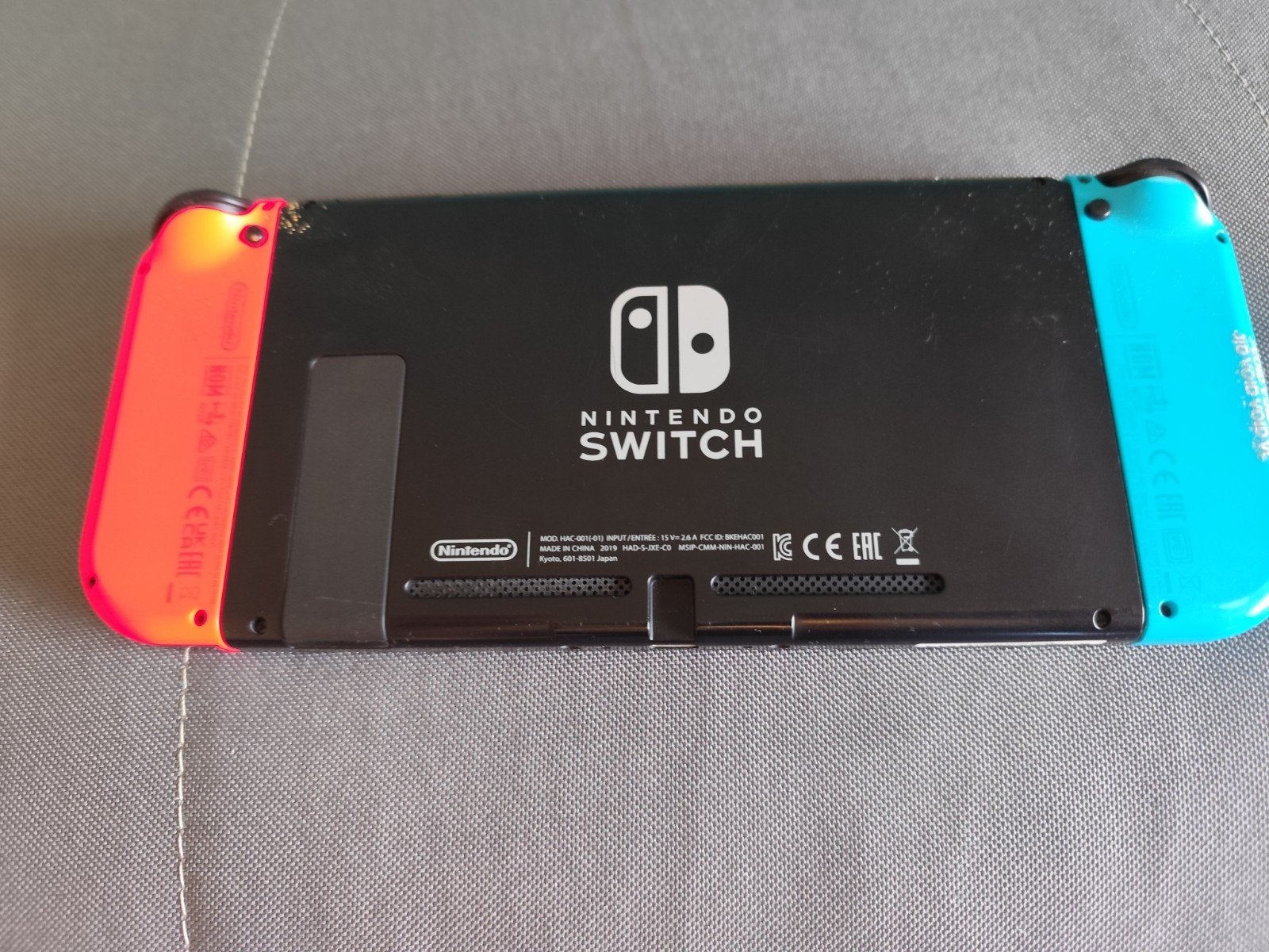 Nintendo Switch V1 + Joy-Cons – volledig werkend, Games en Spelcomputers, Ophalen, Met games, Refurbished, Zonder controller