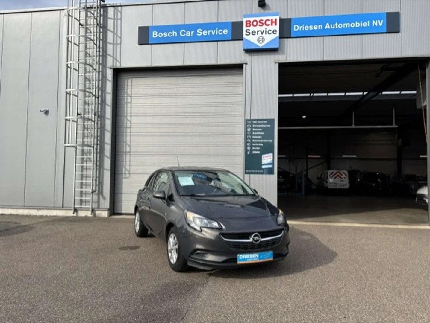 Opel Corsa Corsa 1.2i Essentia/Bluetooth/1j gar(1), Gebruikt, 4 cilinders, 1229 cc, Particulier