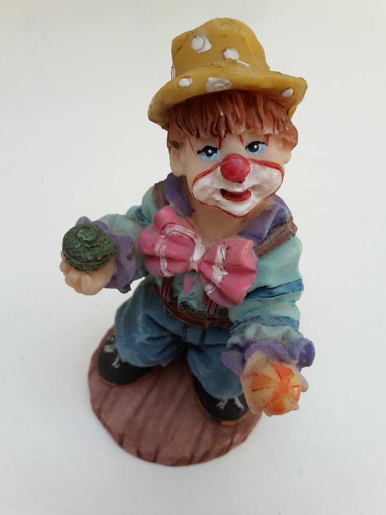 Mooi beeldje van een clown, 10 cm, als nieuw, Ophalen of Verzenden, Zo goed als nieuw, Mens