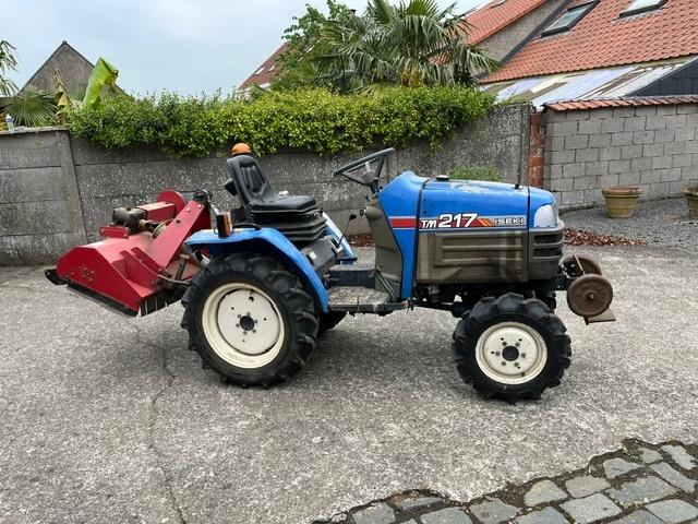minitractor met wegtoelating, klepelmaaier en grondbakje, Articles professionnels, Agriculture | Tracteurs, jusqu'à 2500, Autres marques
