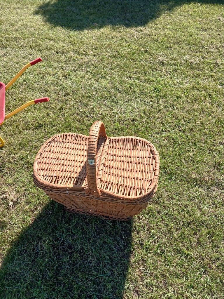 Pick mand in perfecte staat, Hobby en Vrije tijd, Picknickmanden, Ophalen