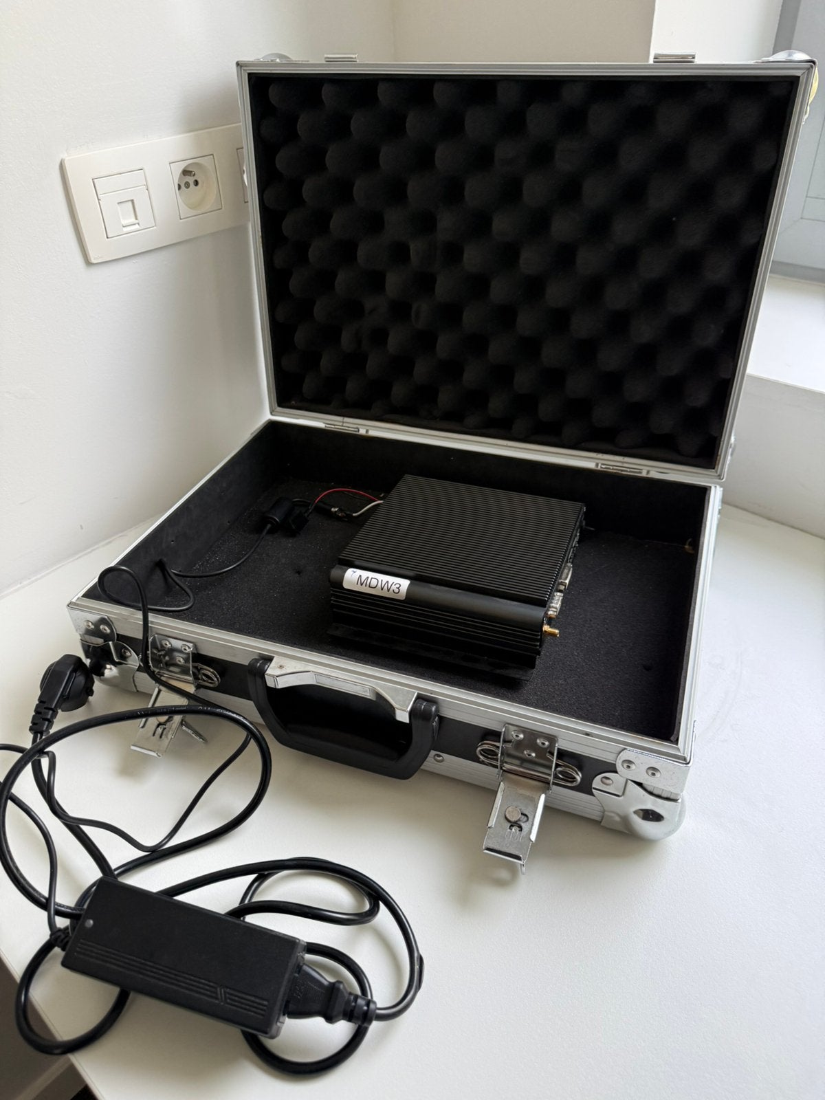 FleetPC-4-B fanless embedded computer / mini-server, Informatique & Logiciels, Serveurs, Enlèvement, Utilisé, Inconnu