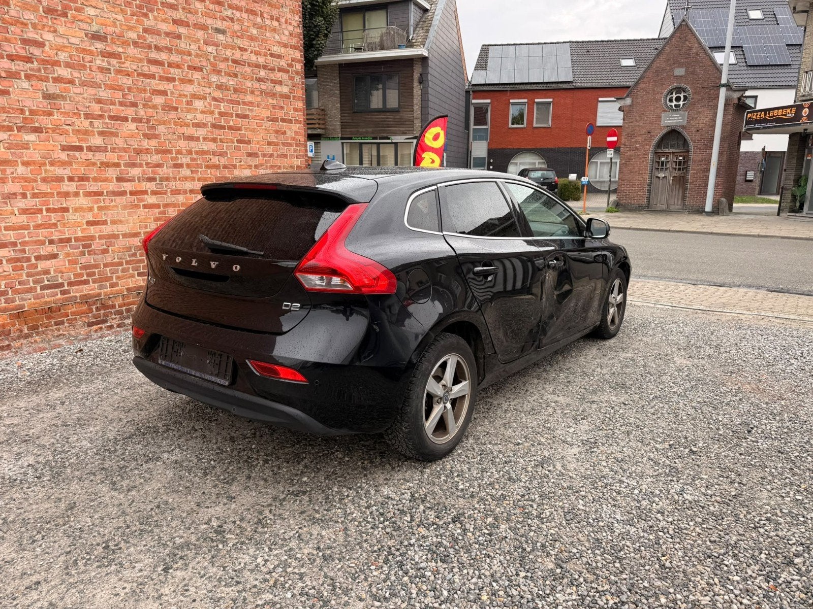 Volvo V40 D2 1.6 Diesel Euro 5 12/2013, Auto's, Voorwielaandrijving, Euro 5, 1600 cc, Zwart