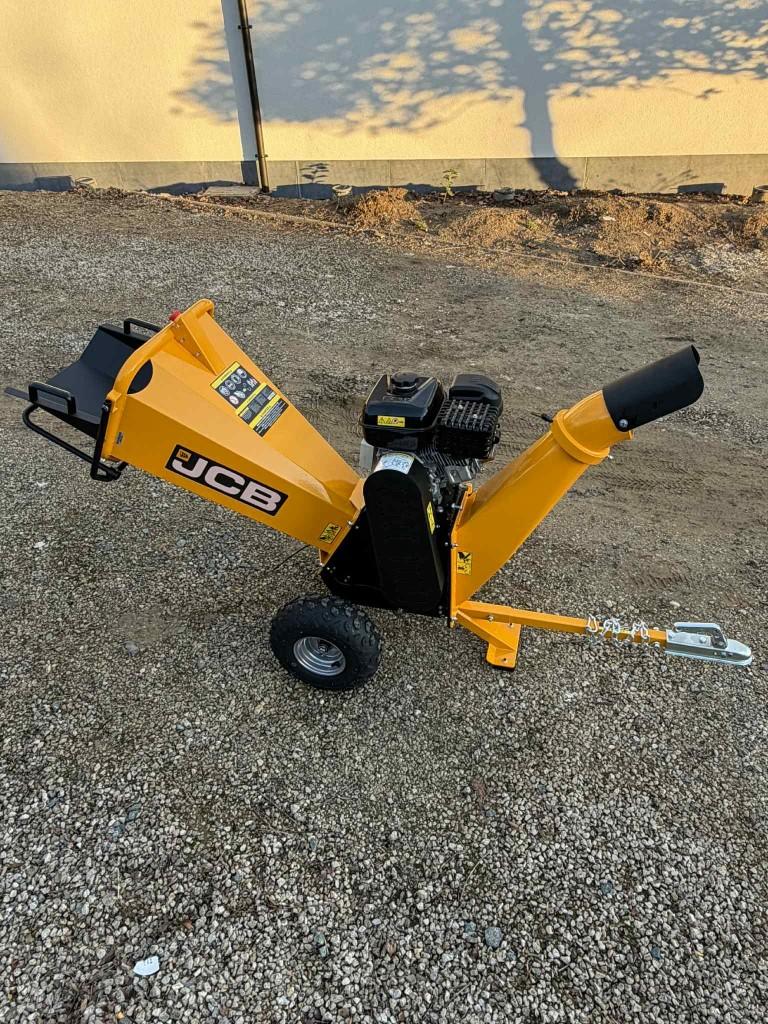 Gloednieuwe hakselaar JCB-CH75100P, Tuin en Terras, Hakselaars, Nieuw, Benzine, Ophalen