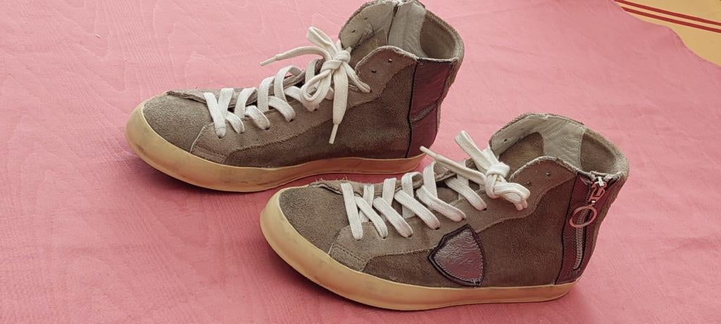 Snaekers maat 38 philippe model, Overige kleuren, Ophalen of Verzenden, Zo goed als nieuw, Sneakers