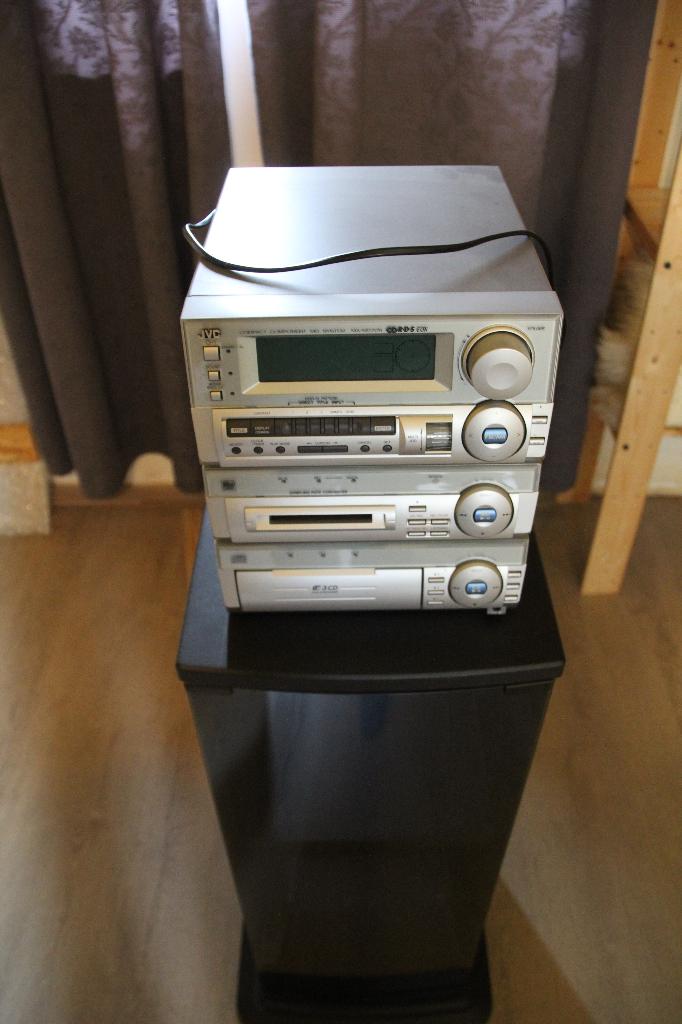 minidisc en CD JVC, TV, Hi-fi & Vidéo, Lecteurs CD, Enlèvement, Utilisé, JVC