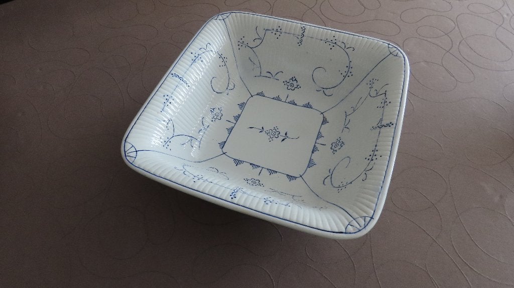 Grote serveerkom Boch, Bleu de Delft, Villeroy & Boch, Comme neuf, Céramique