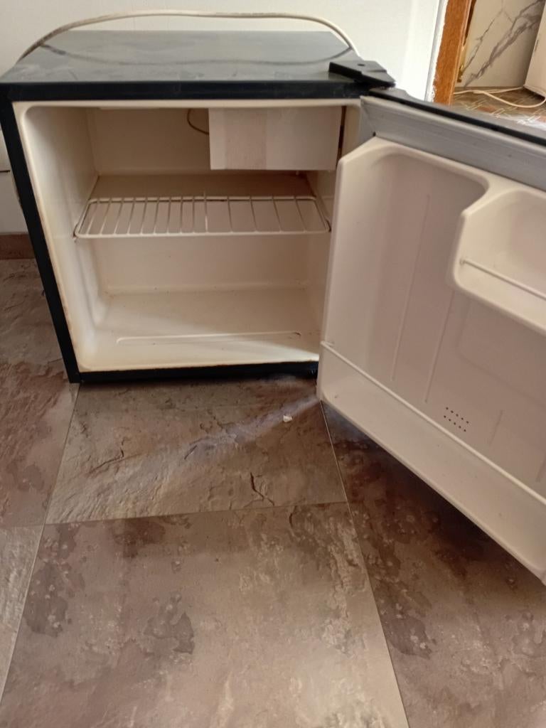 Mini frigo, Ophalen