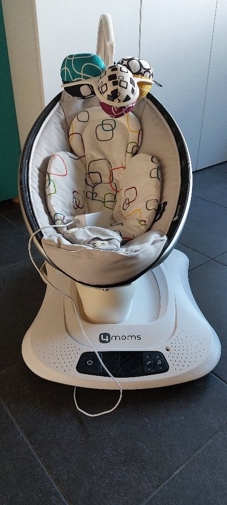 4moms babyswing met verkleinkussen, Kinderen en Baby's, Ophalen, Zo goed als nieuw, Schommelstoel, Met gordel(s) of riempje(s)