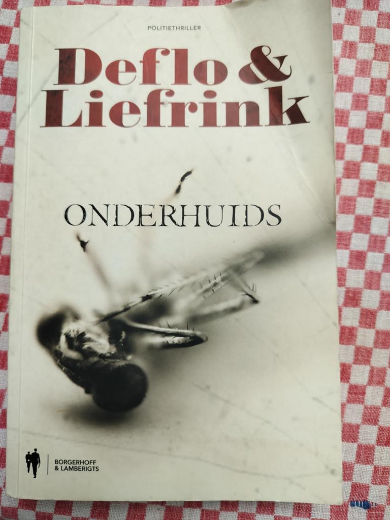 Luc Deflo - Onderhuids, Boeken, Thrillers, Ophalen of Verzenden