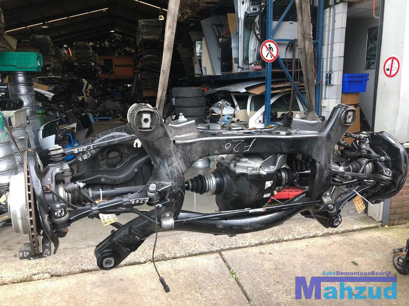 BMW 1 serie F20 F21 compleet achteras subframe, Petuelring 130
80788  Munich, DE, Gebruikt, Info@bmw.de, BMW