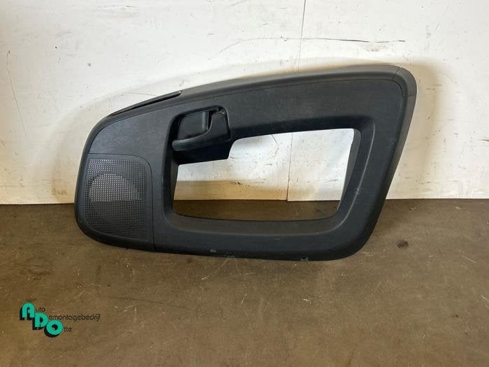 Revêtement portière 2portes droite d'un Peugeot Boxer (Box, -, 3 mois de garantie, Utilisé, -