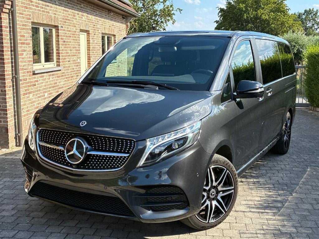 Mercedes V300d AMG look–2022–48.600 km–5-zit lichte vracht, Auto's, Dealer onderhouden, Overige kleuren, 2500 kg, Leder