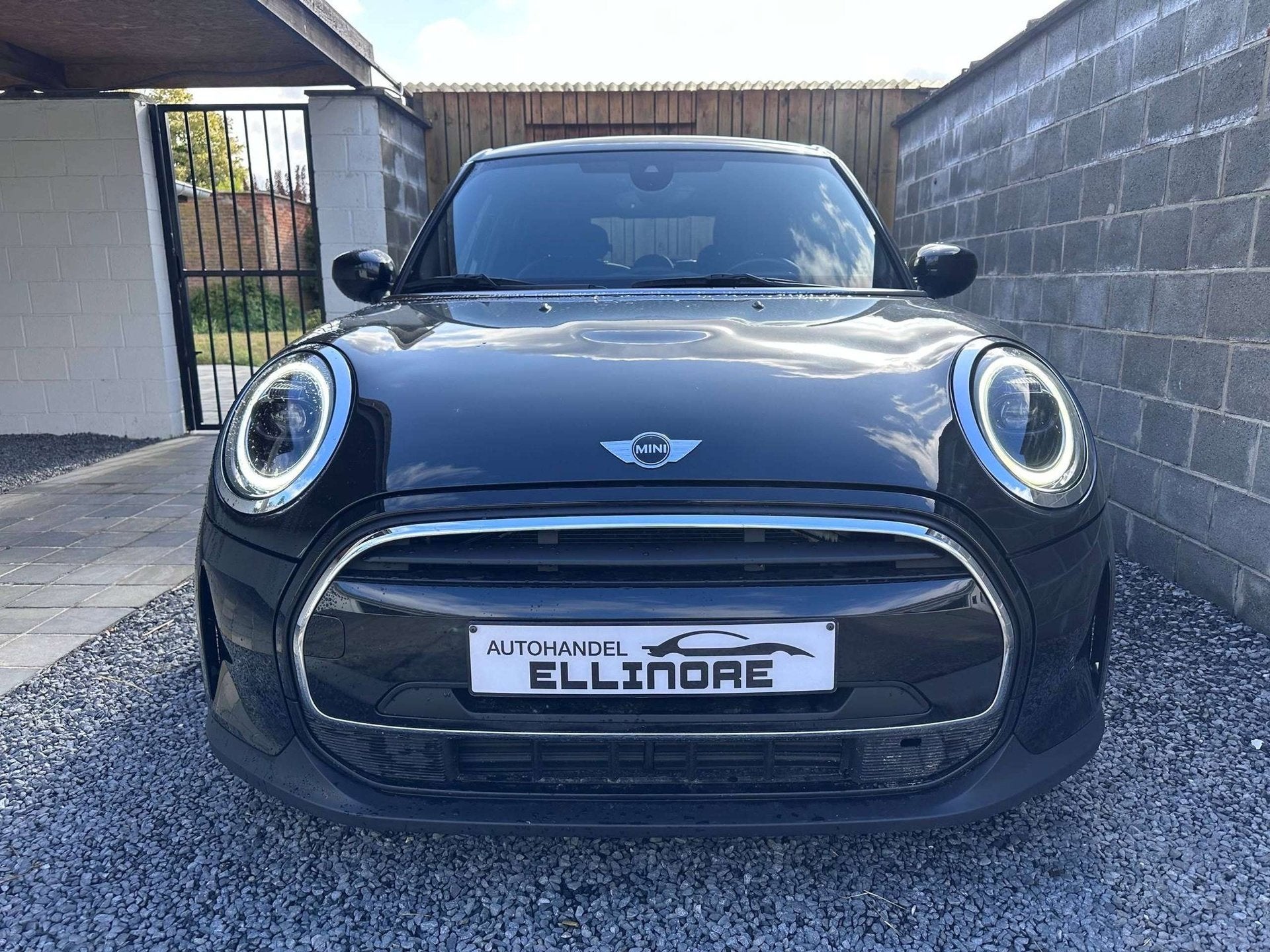 MINI Cooper 1.5iA Led Navigatie Lineass BT Pdc Carplay Slech, Autos, 100 kW, Achat, Euro 6, Entreprise