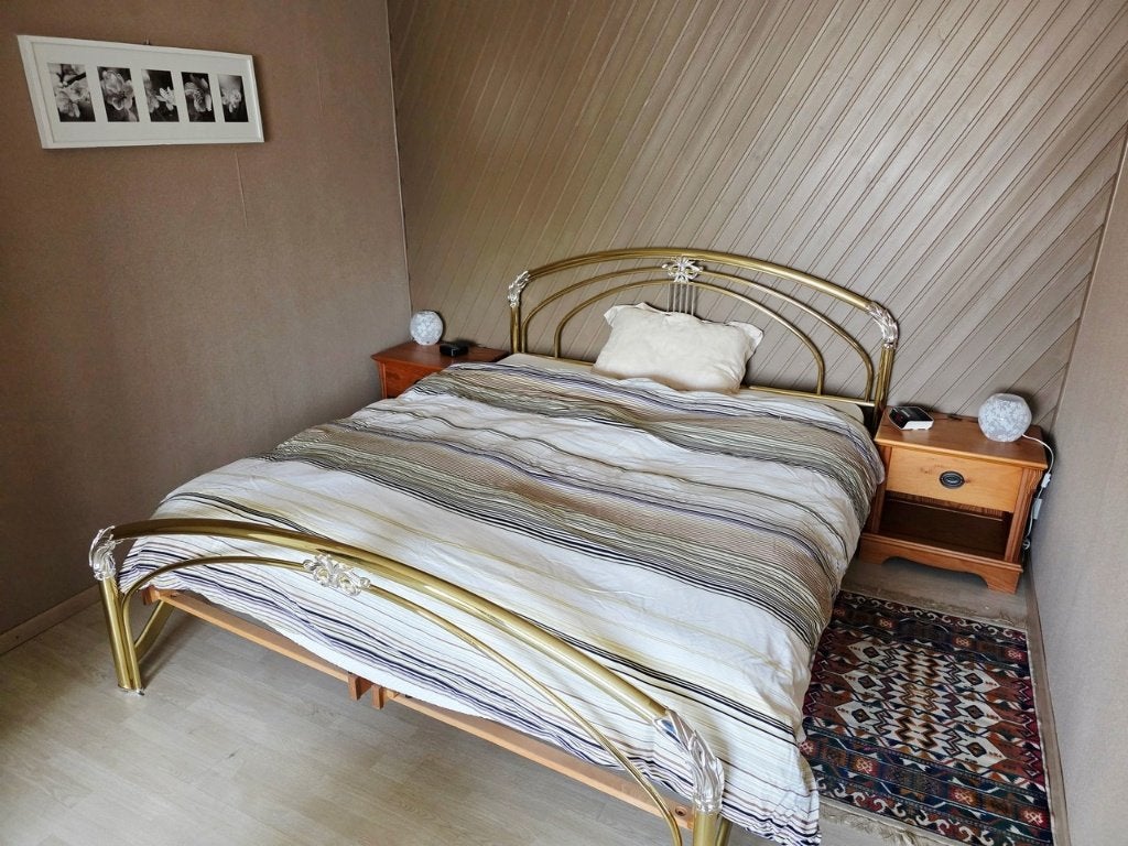 Lit king size avec cadre en cuivre, Maison & Meubles, Chambre à coucher | Lits, Comme neuf, Deux personnes, 180 cm, 220 cm, Métal