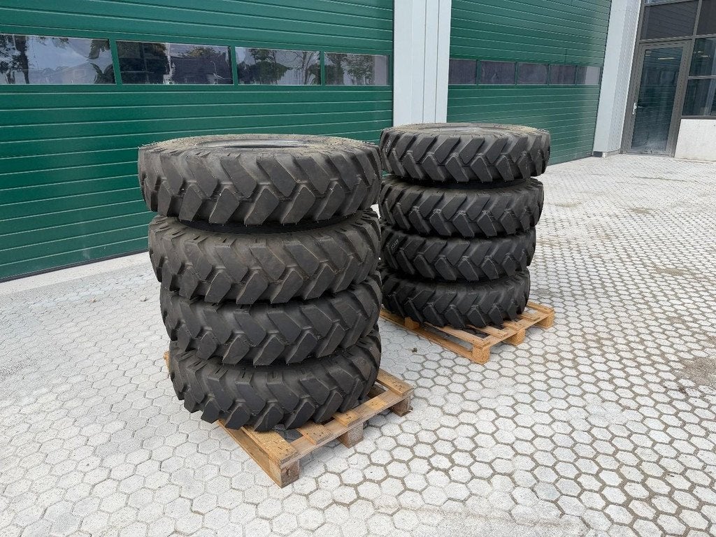 TIRON 10.00 x 20 UNUSED, Neuf