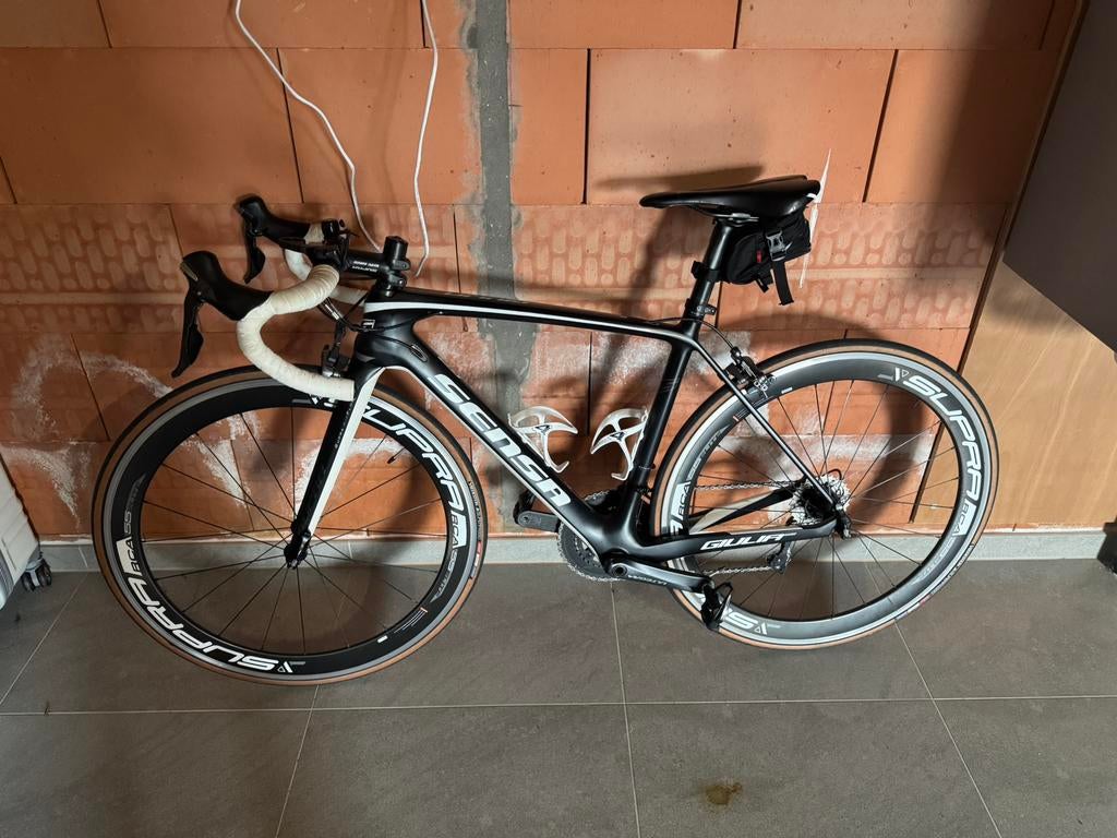 Sensa giulia, Fietsen en Brommers, Ophalen, Zo goed als nieuw