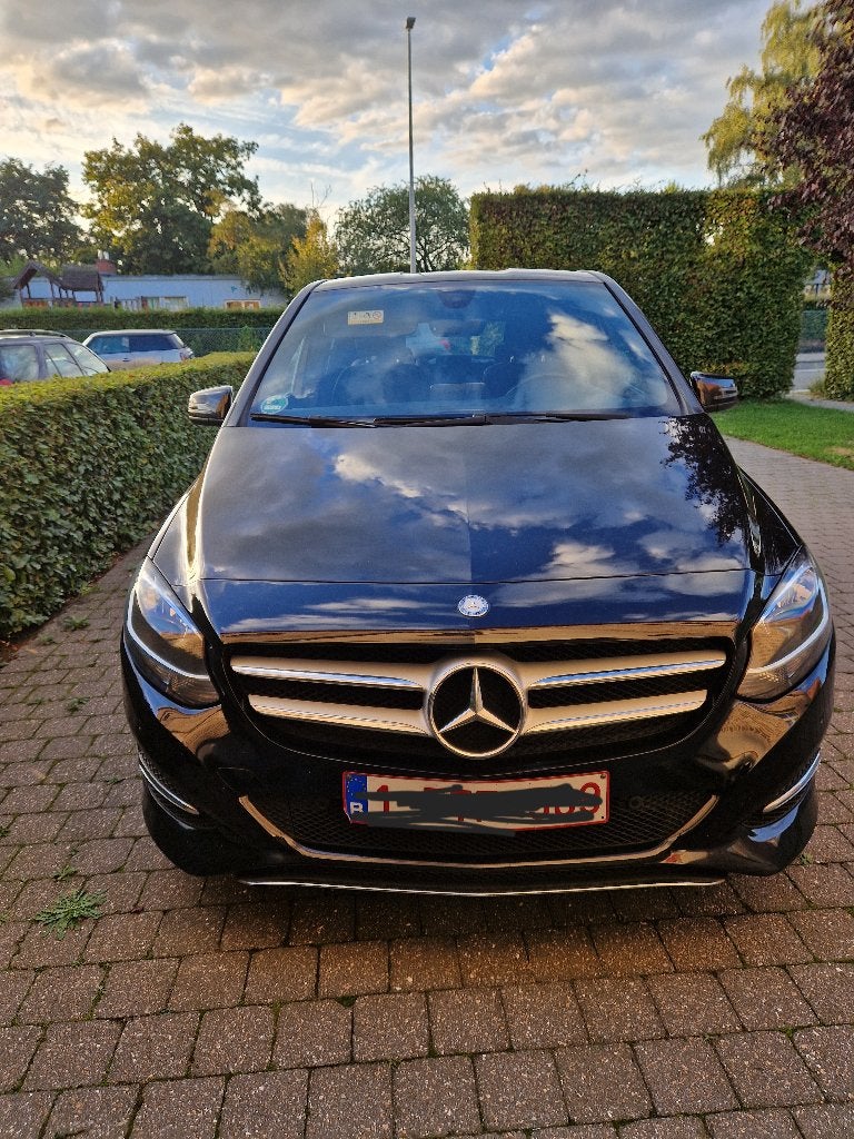 Auto Mercedes-Benz B180, Autos, Achat, Euro 6, Noir, Automatique