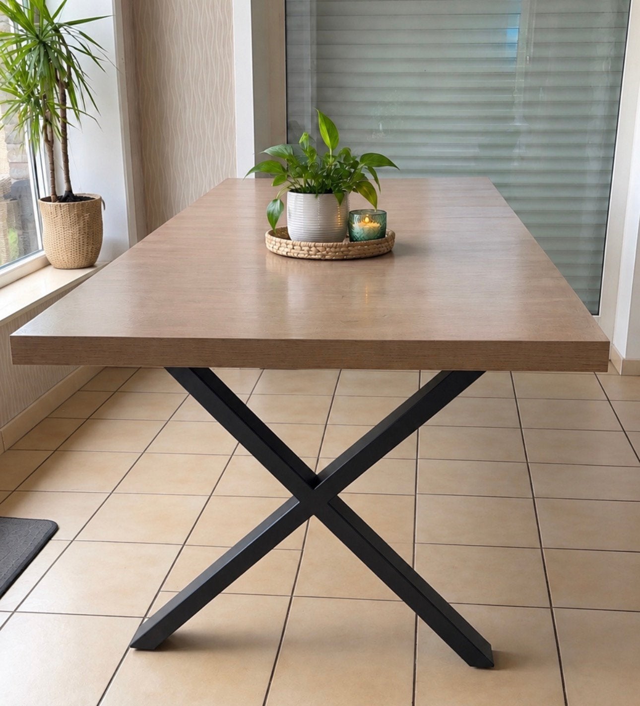 Eettafel 2.1m op 1 m , krasbestendig zware tafel, Ophalen, Zo goed als nieuw