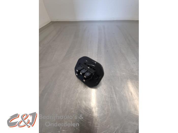 Deurcontact schakelaar van een Renault Trafic, Gebruikt, -, Renault, -