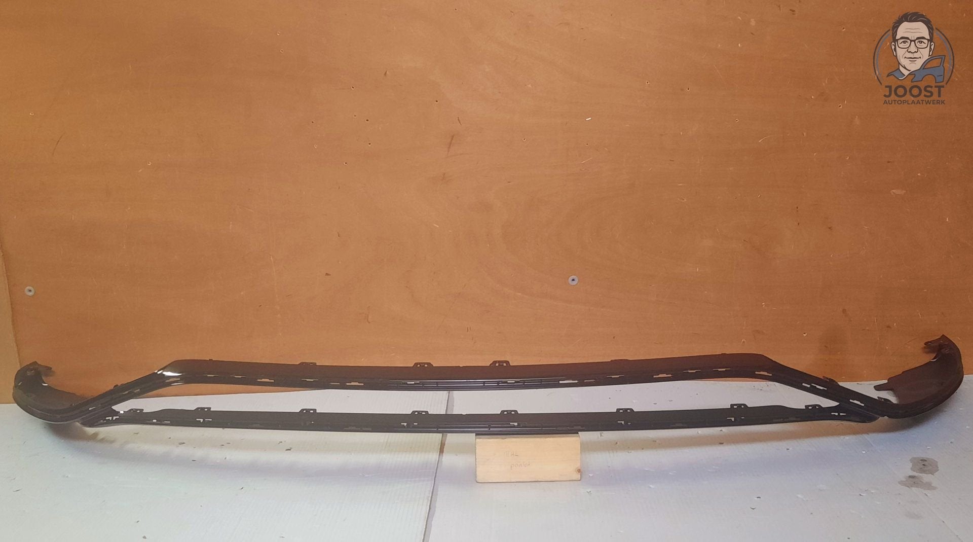 Voorbumper onder Mercedes EQE V295 AMG v.a '22 A2958855702, Voor, Ophalen of Verzenden, -Mercedesstrasse 120,70372 Stuttgart, Duitsland