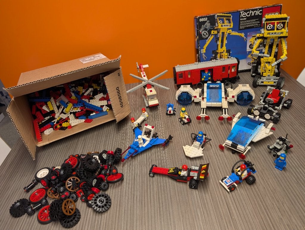 11 vintage Lego sets + 1,9 kg losse Lego, Kinderen en Baby's, Speelgoed | Duplo en Lego, Ophalen, Gebruikt, Lego, Compleet