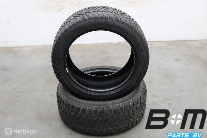 2 x 2754520 110V Dunlop Grandtrek WT M3 5.5mm 275 45 20, Auto-onderdelen, Banden en Velgen, Gebruikt, 275 mm, Winterbanden, Band(en)