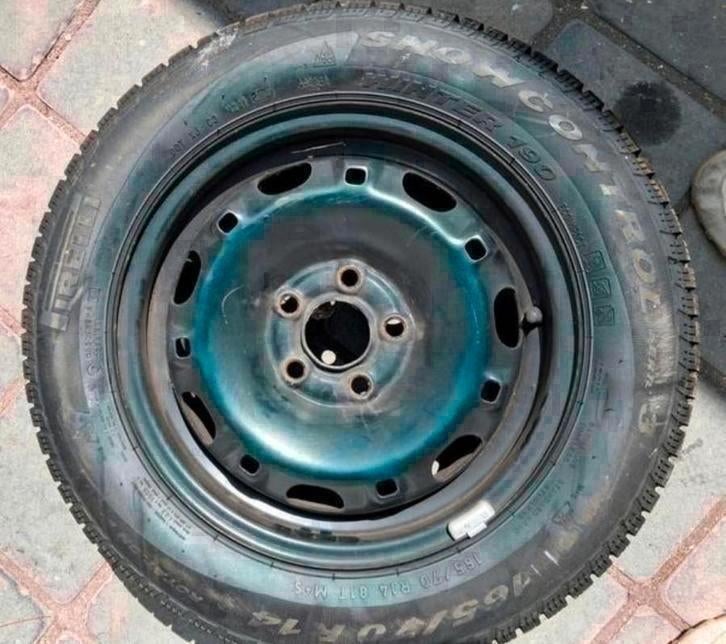 Volwaardige reserveband/reservewiel
Maat 165 70 R14, Ophalen, Zo goed als nieuw