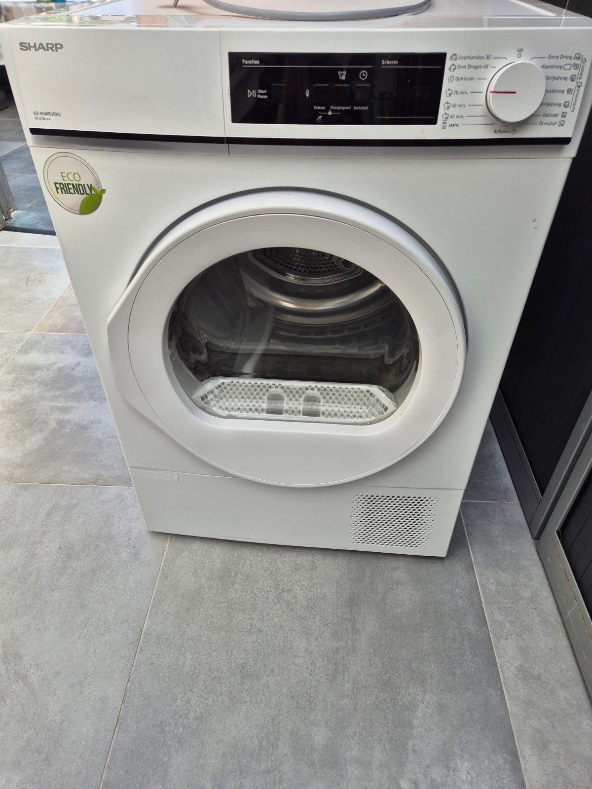 Droogkast zeer proper, Elektronische apparatuur, Droogkasten, Ophalen