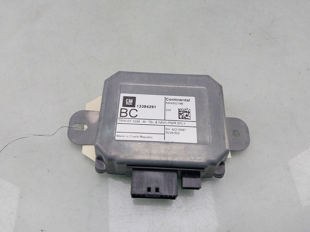 SPANNINGSREGELAAR Zafira Tourer (P12) (|13384291|13306647|), Gebruikt, Opel, Continental AG, Continental-Plaza 1
30175  Hannover, DE