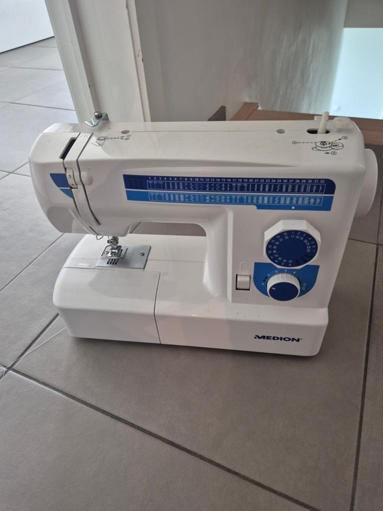Naaimachine, Enlèvement, Machine à coudre