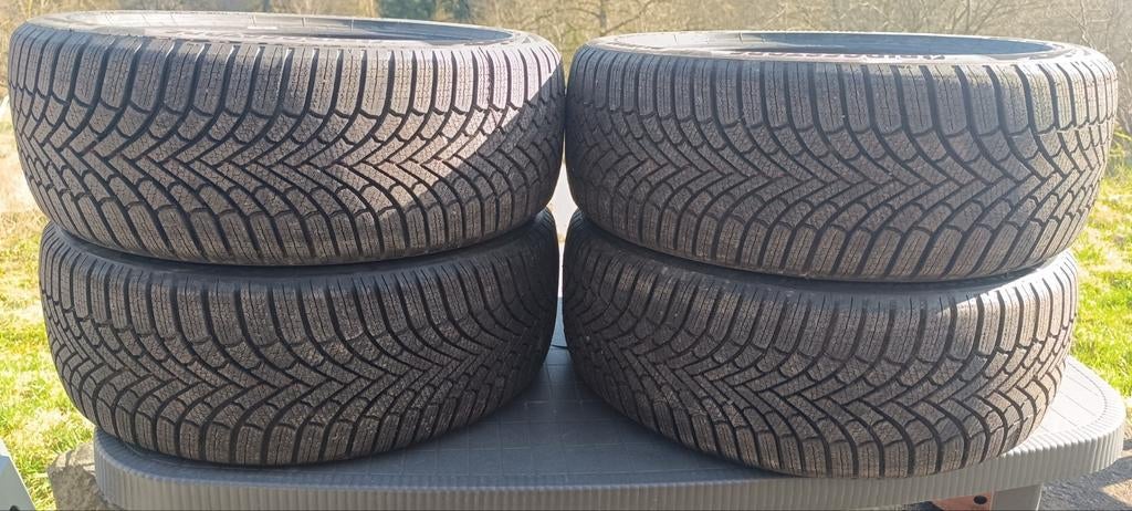 Nouveaux pneus hiver Bridgestone Blizzak 6 215/50 R18 92V, Ophalen, Winterbanden, Band(en)