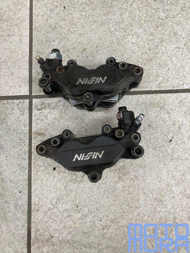 Voorremklauwen Honda CBR600F4i sport 2001 - 2006 remklauw re, Motoren, Ophalen of Verzenden, -, -, -