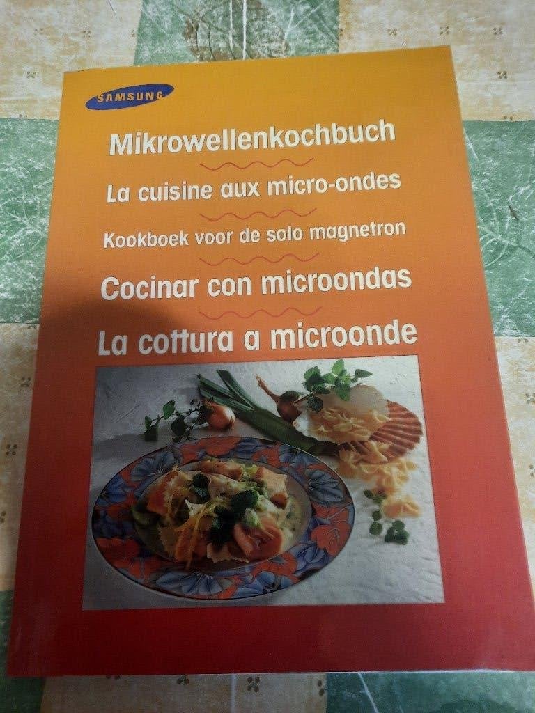 kookboek voor de solo magnetron, Boeken, Kookboeken, Ophalen of Verzenden